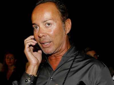 Χειροπέδες και πάλι στον Λάκη